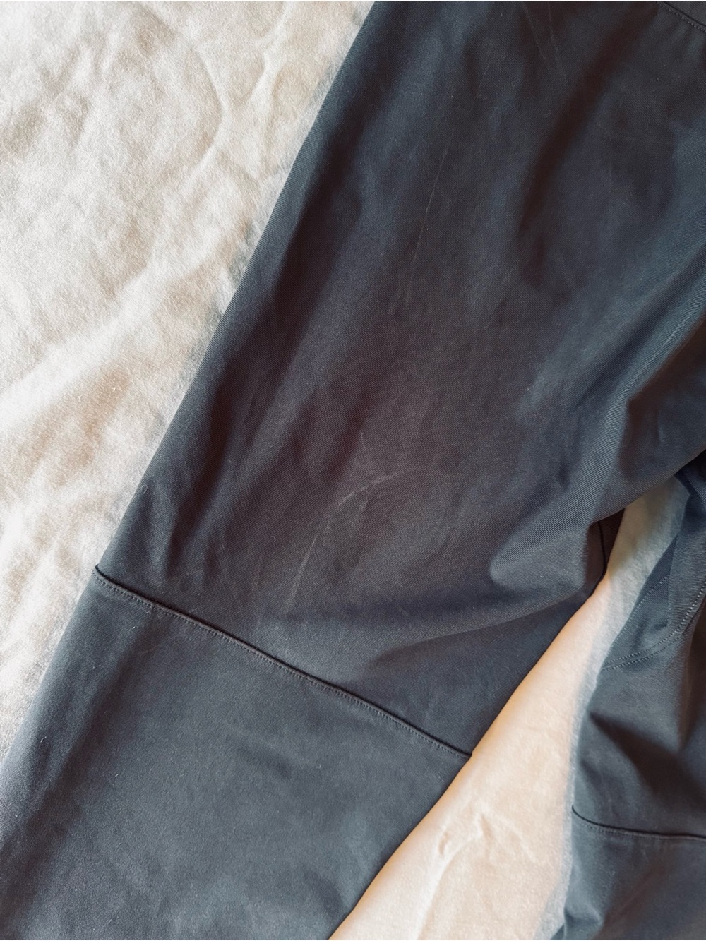 LULULEMON Men's Commission Pant Dark Grey Slim Chinos Technical Pants - Picture 12 of 16